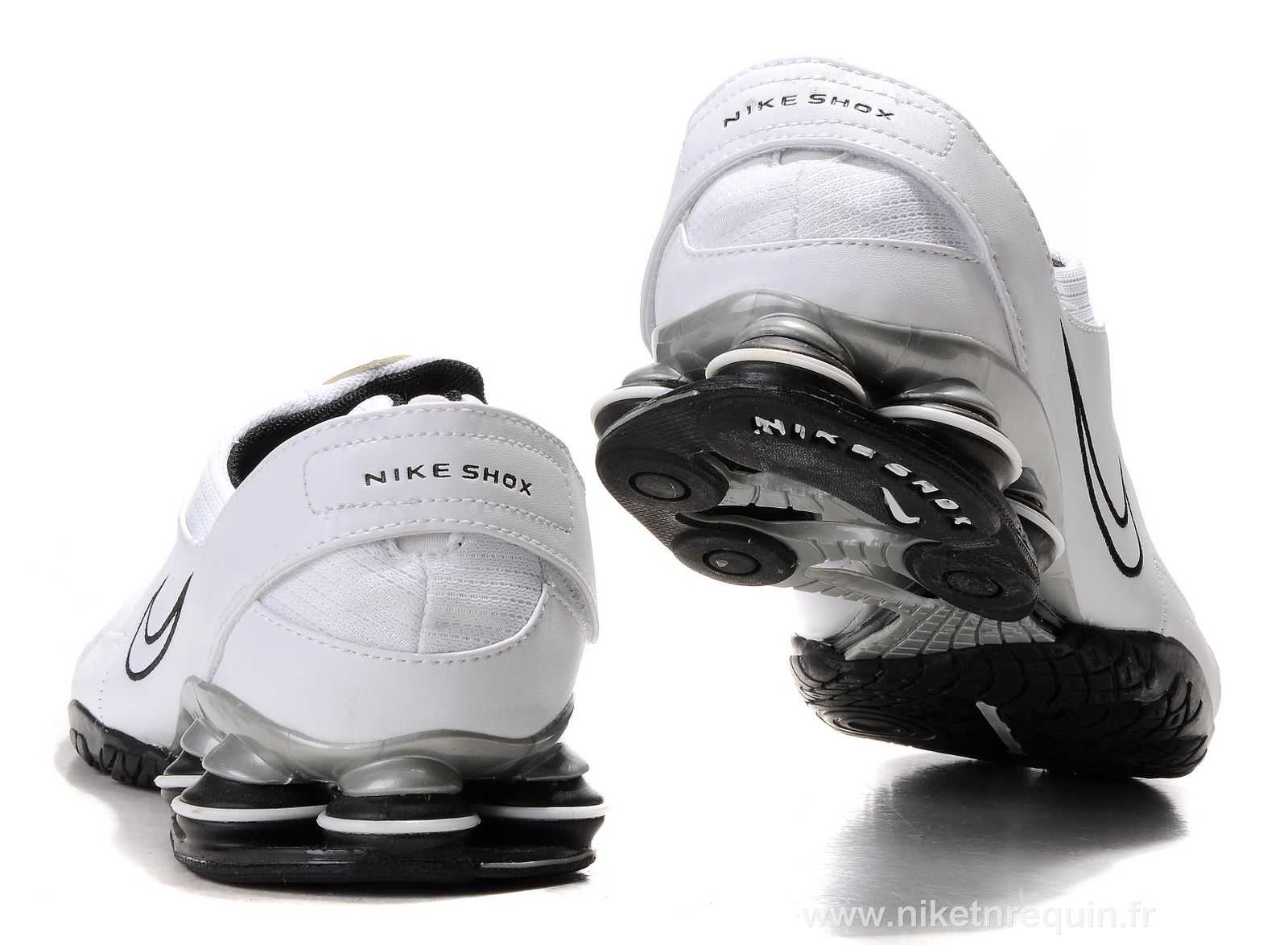 Noir et Blanc Nike Shox R5 en cuir 610 (2).JPG